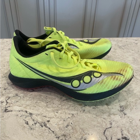 Saucony Velocity MP Racing Spikes - Citron/Black - Picture 2 of 5